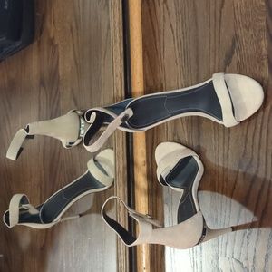 Kendall+ Kylie suede heals